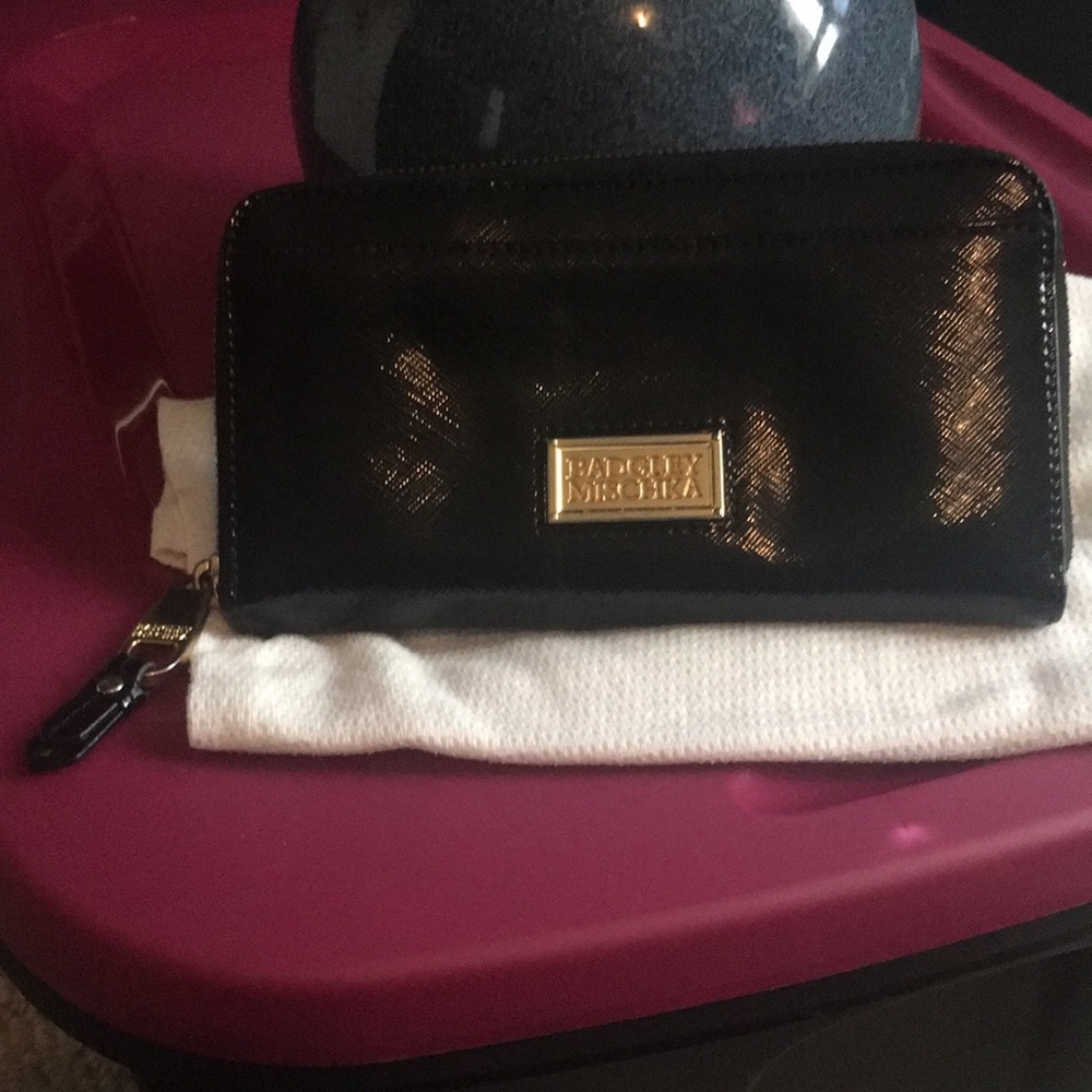 Badgley Mischka patent saffiano wallet